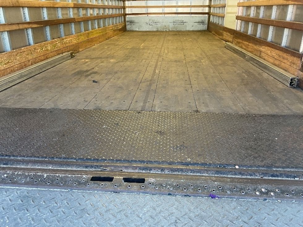 Medium Duty Box Truck-Light and Medium Duty Trucks-International-2022-MV607-Moberly-MO-263,218\n\t\tmiles-$ 43,750 - Image 10