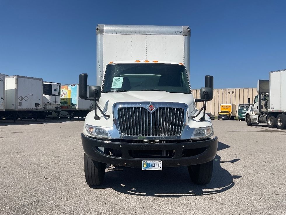 Medium Duty Box Truck-Light and Medium Duty Trucks-International-2022-MV607-Moberly-MO-263,218\n\t\tmiles-$ 43,750 - Image 2