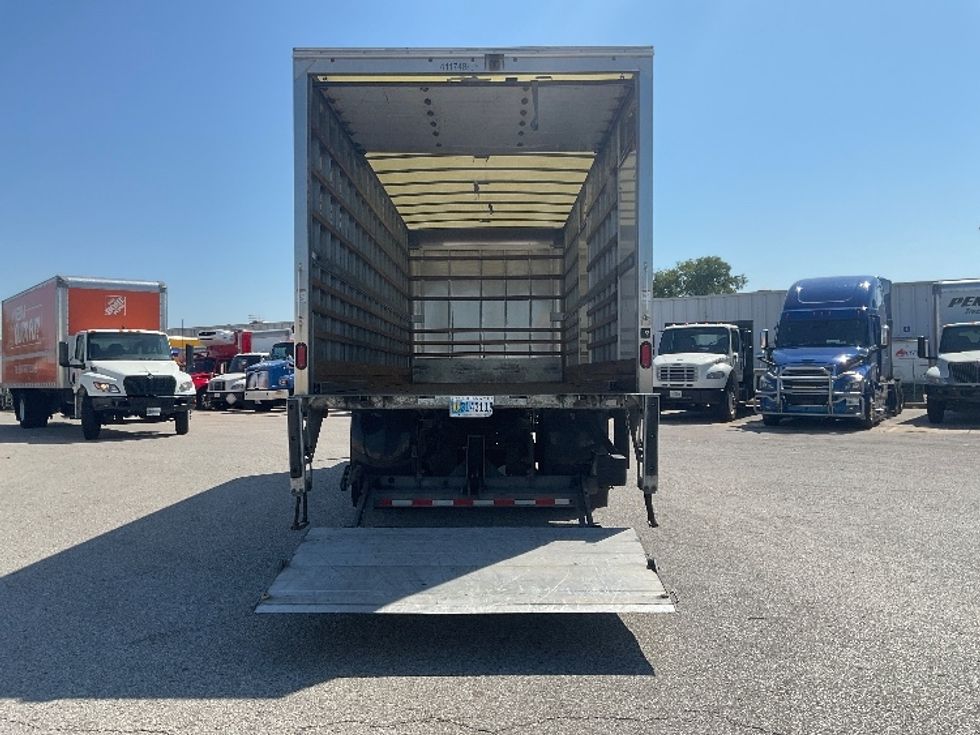 Medium Duty Box Truck-Light and Medium Duty Trucks-International-2022-MV607-Moberly-MO-263,218\n\t\tmiles-$ 43,750 - Image 9