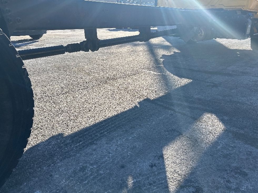 Medium Duty Box Truck-Light and Medium Duty Trucks-International-2022-MV607-Monmouth Junction-NJ-177,802\n\t\tmiles-$ 44,000 - Image 9