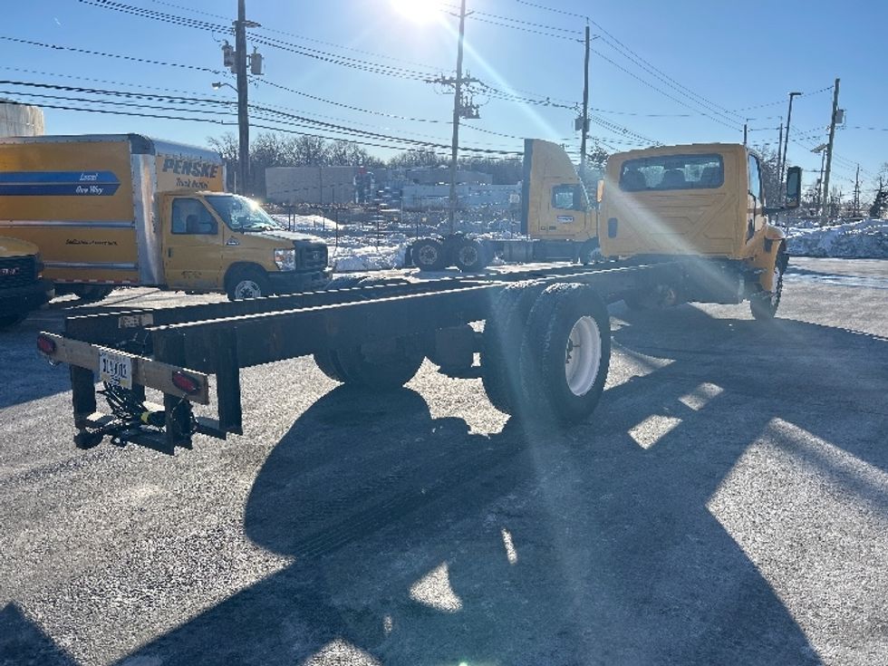 Medium Duty Box Truck-Light and Medium Duty Trucks-International-2022-MV607-Monmouth Junction-NJ-177,802\n\t\tmiles-$ 44,000 - Image 8