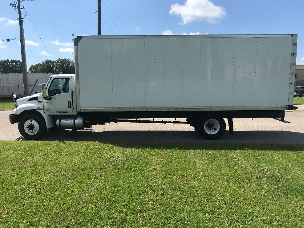 Medium Duty Box Truck-Light and Medium Duty Trucks-International-2022-MV607-Montgomery-AL-153,094\n\t\tmiles-$ 63,000 - Image 4