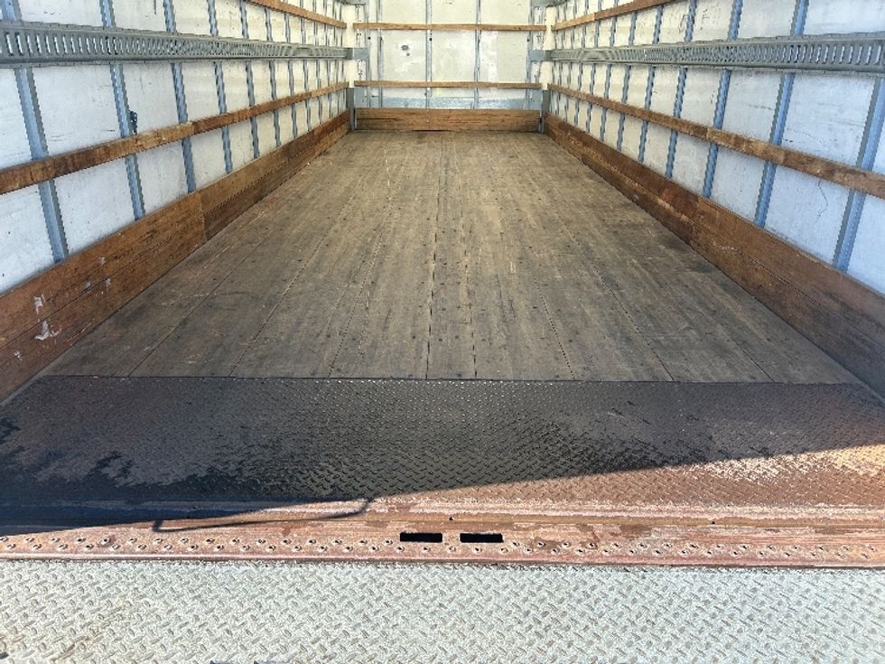 Medium Duty Box Truck-Light and Medium Duty Trucks-International-2022-MV607-Montgomery-NY-210,088\n\t\tmiles-$ 45,500 - Image 10