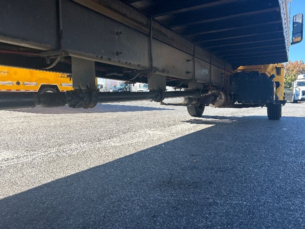 Medium Duty Box Truck-Light and Medium Duty Trucks-International-2022-MV607-Montgomery-NY-210,088\n\t\tmiles-$ 45,500 - Image 14