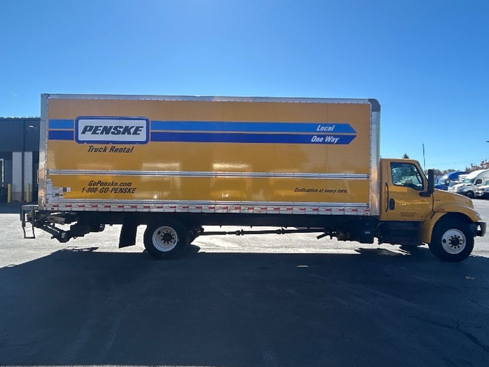 Medium Duty Box Truck-Light and Medium Duty Trucks-International-2022-MV607-Montgomery-NY-210,088\n\t\tmiles-$ 45,500 - Image 15