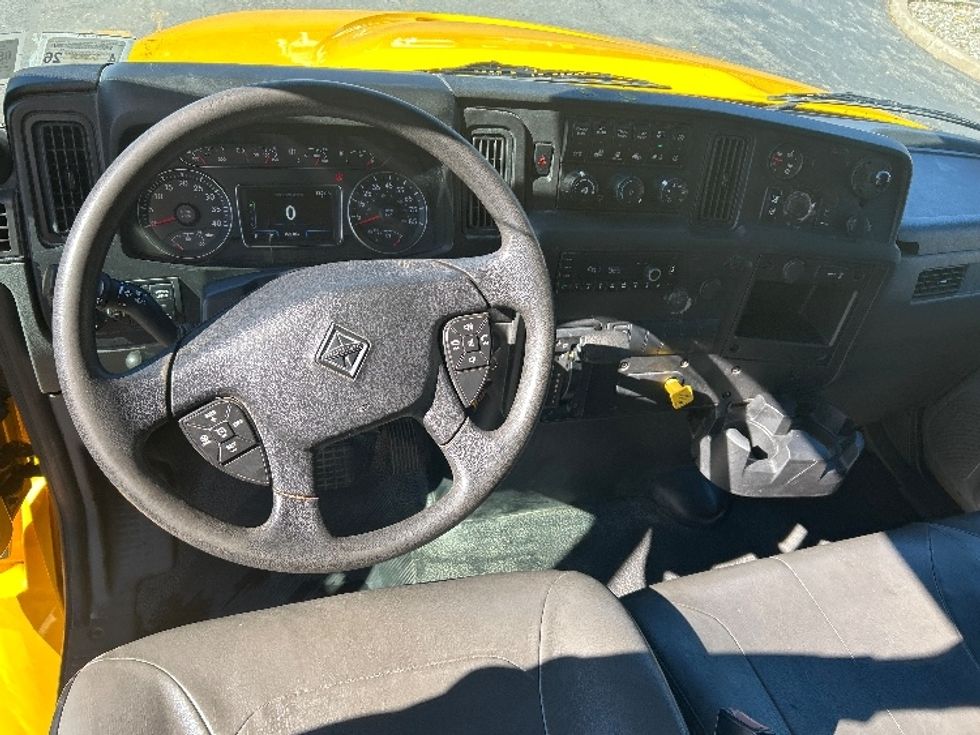 Medium Duty Box Truck-Light and Medium Duty Trucks-International-2022-MV607-Montgomery-NY-210,088\n\t\tmiles-$ 45,500 - Image 18