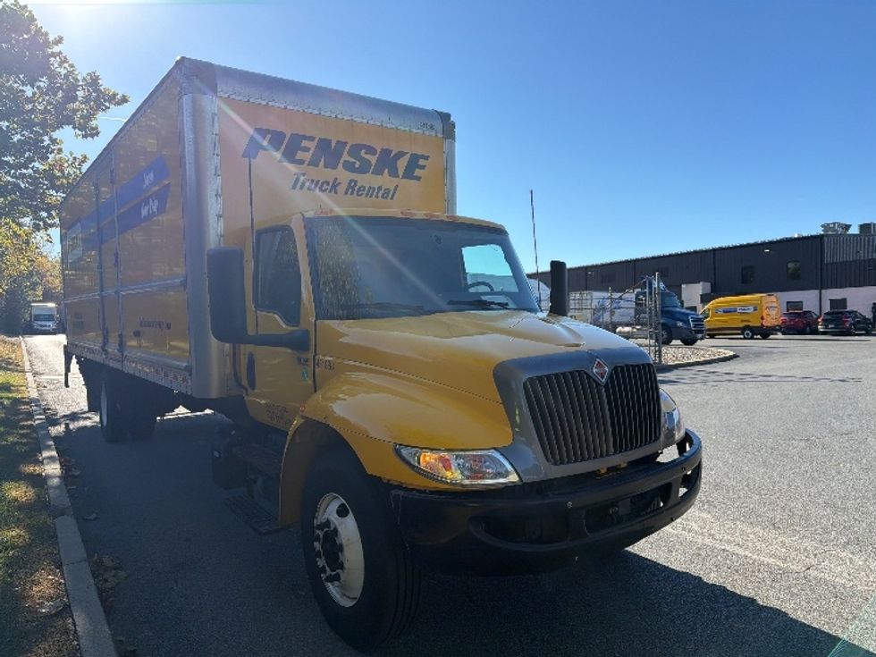 Medium Duty Box Truck-Light and Medium Duty Trucks-International-2022-MV607-Montgomery-NY-213,261\n\t\tmiles-$ 41,250 - Image 1