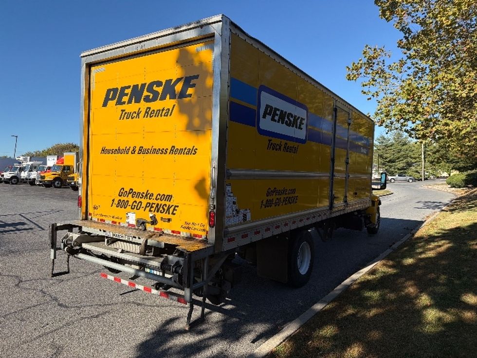 Medium Duty Box Truck-Light and Medium Duty Trucks-International-2022-MV607-Montgomery-NY-213,261\n\t\tmiles-$ 41,250 - Image 13