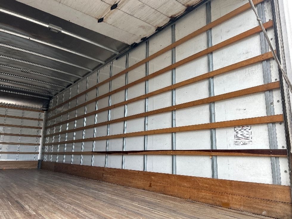 Medium Duty Box Truck-Light and Medium Duty Trucks-International-2022-MV607-Montgomery-NY-223,103\n\t\tmiles-$ 40,750 - Image 12