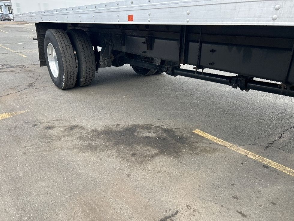 Medium Duty Box Truck-Light and Medium Duty Trucks-International-2022-MV607-Montgomery-NY-223,103\n\t\tmiles-$ 40,750 - Image 14