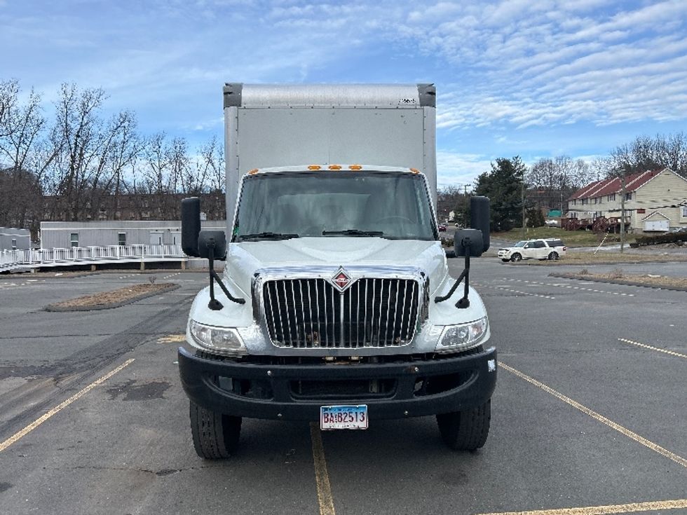 Medium Duty Box Truck-Light and Medium Duty Trucks-International-2022-MV607-Montgomery-NY-223,103\n\t\tmiles-$ 40,750 - Image 2