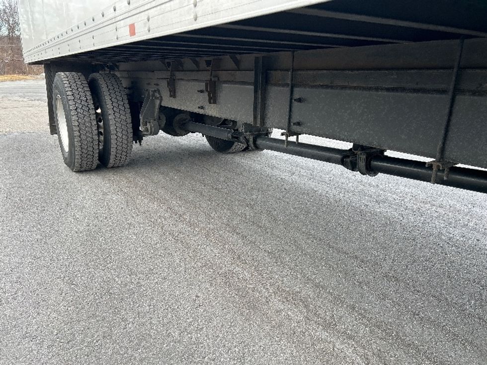Medium Duty Box Truck-Light and Medium Duty Trucks-International-2022-MV607-Montgomery-NY-232,017\n\t\tmiles-$ 39,500 - Image 14