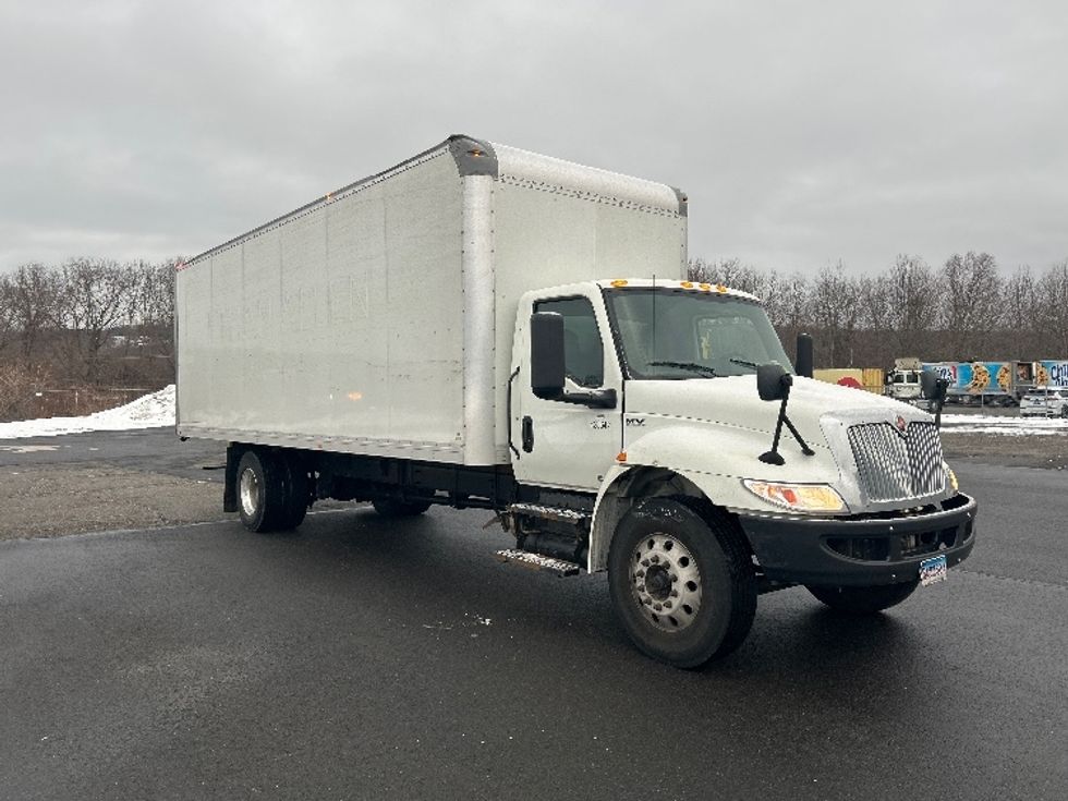 Medium Duty Box Truck-Light and Medium Duty Trucks-International-2022-MV607-Montgomery-NY-255,715\n\t\tmiles-$ 38,750 - Image 1