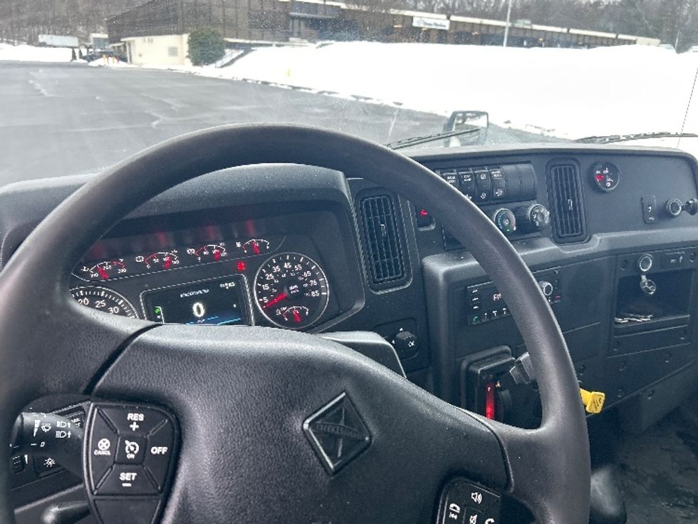 Medium Duty Box Truck-Light and Medium Duty Trucks-International-2022-MV607-Montgomery-NY-255,715\n\t\tmiles-$ 38,750 - Image 18