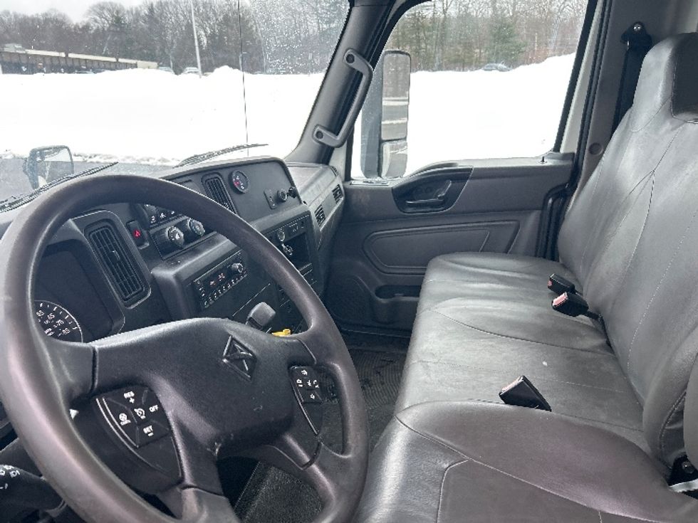 Medium Duty Box Truck-Light and Medium Duty Trucks-International-2022-MV607-Montgomery-NY-255,715\n\t\tmiles-$ 38,750 - Image 19