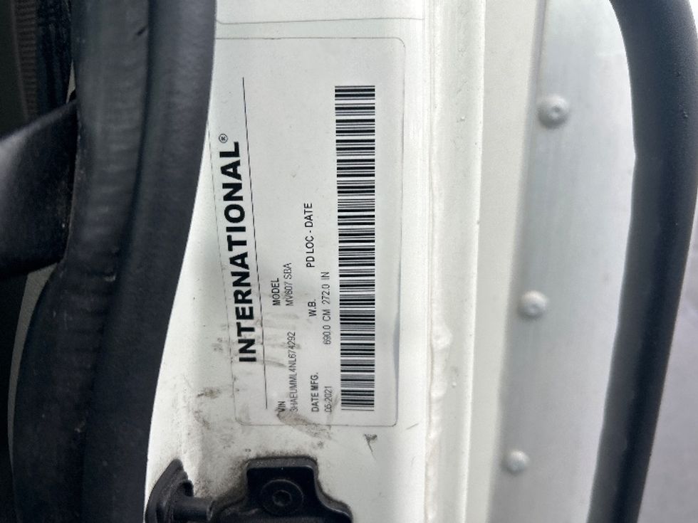 Medium Duty Box Truck-Light and Medium Duty Trucks-International-2022-MV607-Montgomery-NY-255,715\n\t\tmiles-$ 38,750 - Image 29