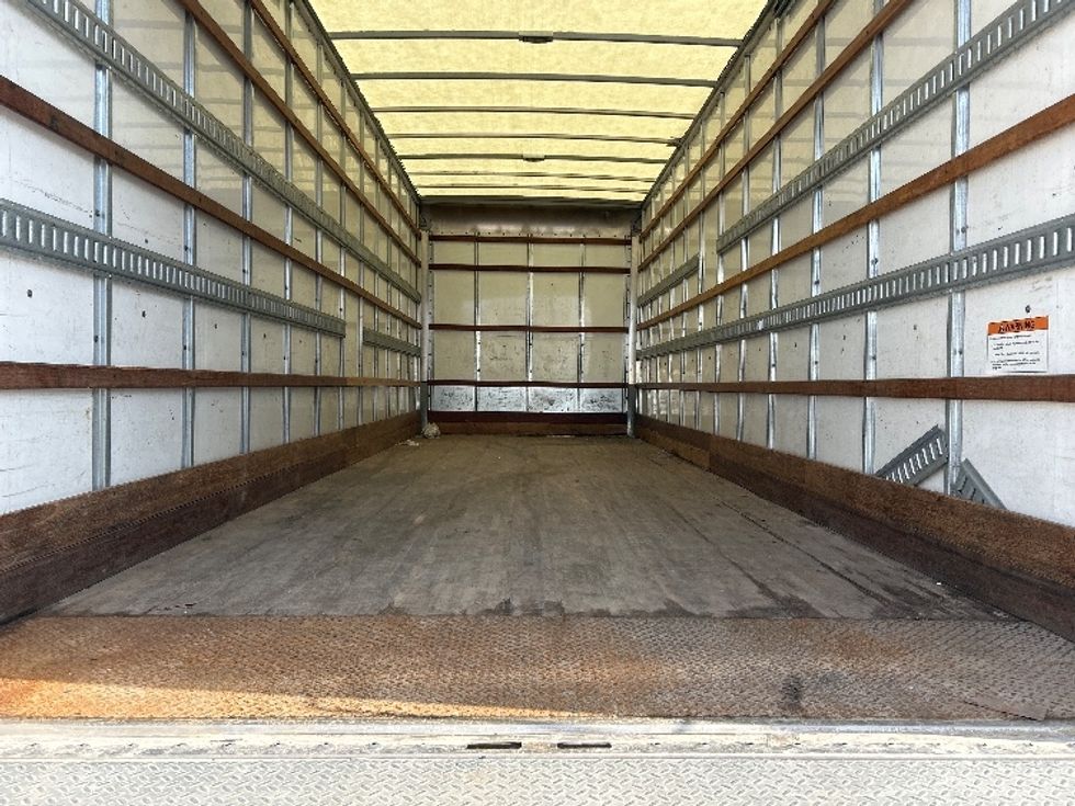 Medium Duty Box Truck-Light and Medium Duty Trucks-International-2022-MV607-Muskegon-MI-110,530\n\t\tmiles-$ 71,500 - Image 10