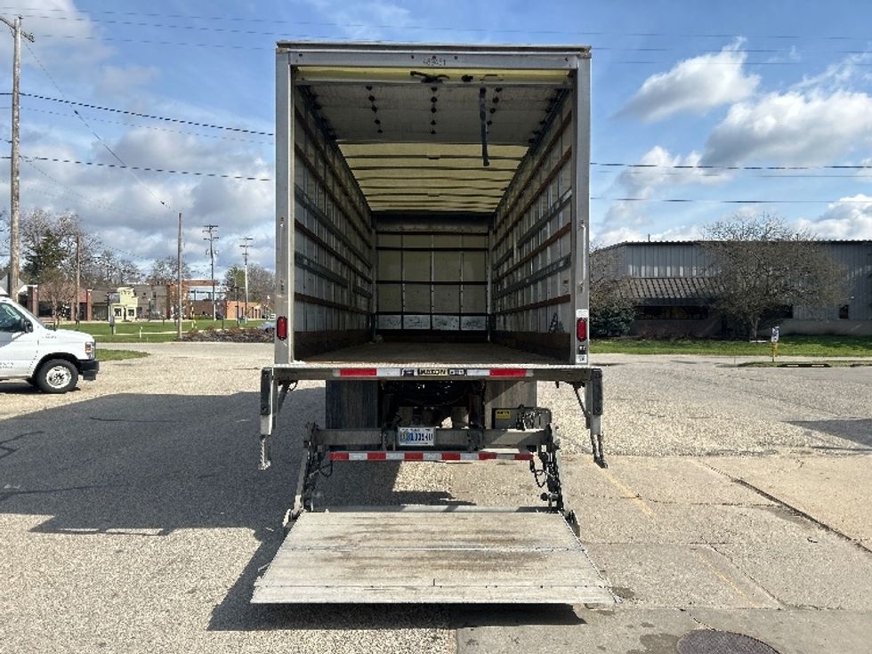 Medium Duty Box Truck-Light and Medium Duty Trucks-International-2022-MV607-Muskegon-MI-110,530\n\t\tmiles-$ 71,500 - Image 9