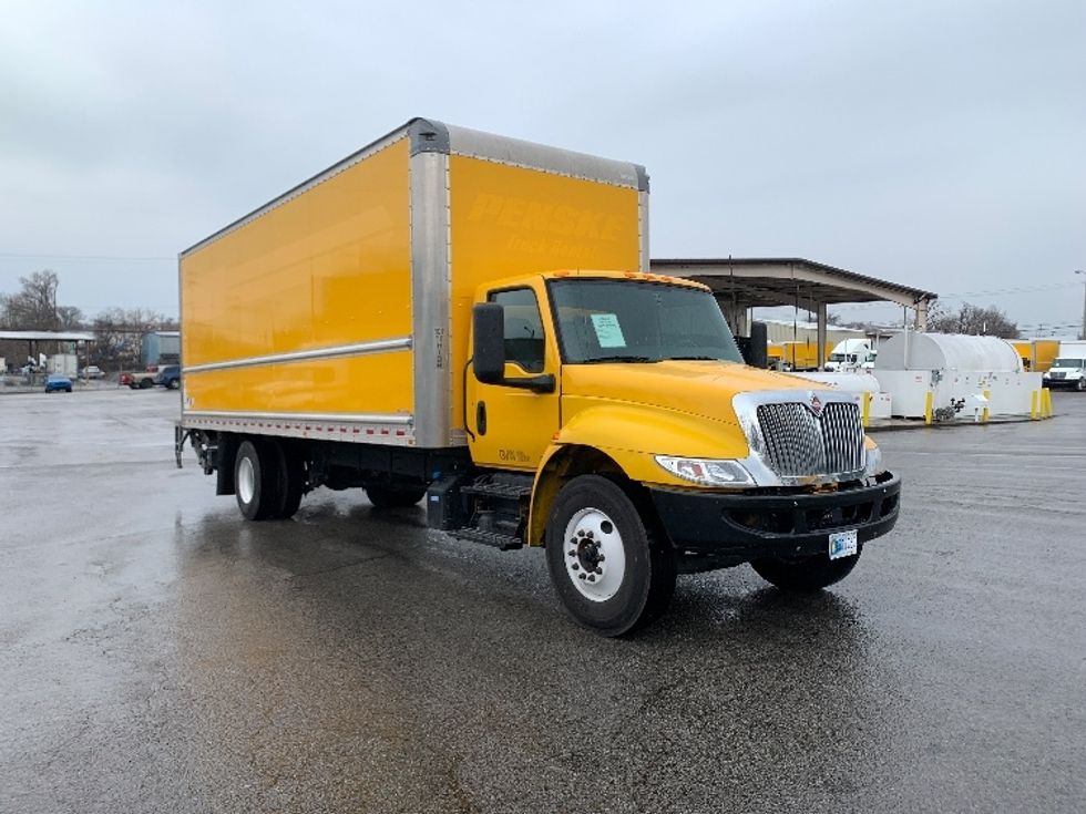 Medium Duty Box Truck-Light and Medium Duty Trucks-International-2022-MV607-Nashville (Mount Juliet)-TN-104,894\n\t\tmiles-$ 76,000 - Image 1