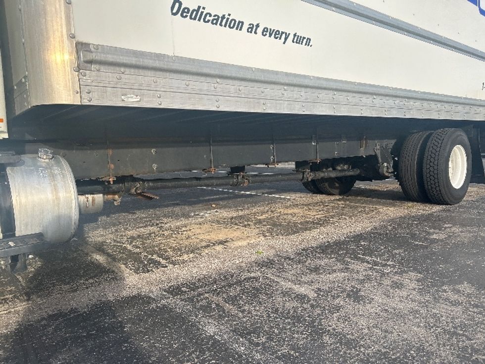 Medium Duty Box Truck-Light and Medium Duty Trucks-International-2022-MV607-Nashville (Mount Juliet)-TN-209,369\n\t\tmiles-$ 48,500 - Image 5