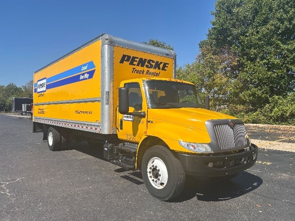 Medium Duty Box Truck-Light and Medium Duty Trucks-International-2022-MV607-Nashville (Mount Juliet)-TN-213,905\n\t\tmiles-$ 45,000 - Image 1