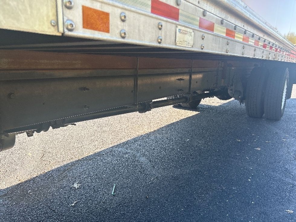 Medium Duty Box Truck-Light and Medium Duty Trucks-International-2022-MV607-Nashville (Mount Juliet)-TN-213,905\n\t\tmiles-$ 45,000 - Image 5