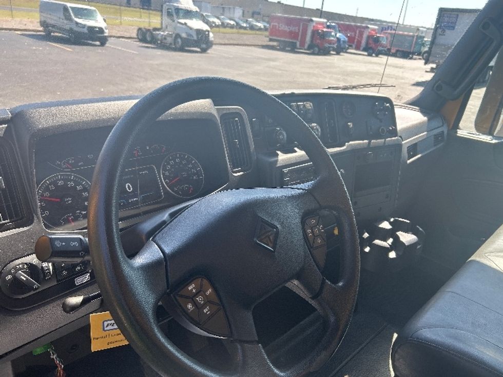 Medium Duty Box Truck-Light and Medium Duty Trucks-International-2022-MV607-Nashville (Mount Juliet)-TN-213,905\n\t\tmiles-$ 45,000 - Image 17