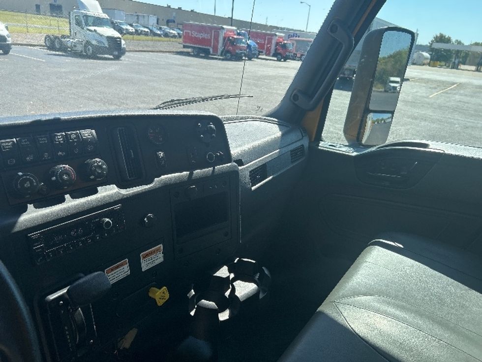 Medium Duty Box Truck-Light and Medium Duty Trucks-International-2022-MV607-Nashville (Mount Juliet)-TN-213,905\n\t\tmiles-$ 45,000 - Image 19