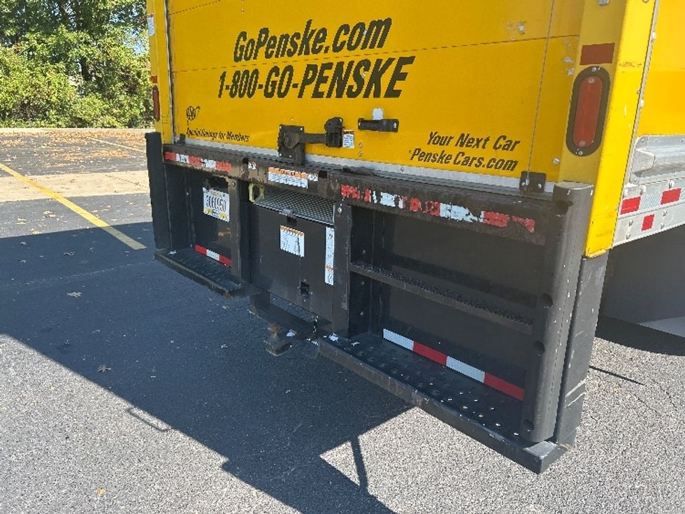 Medium Duty Box Truck-Light and Medium Duty Trucks-International-2022-MV607-Nashville (Mount Juliet)-TN-213,905\n\t\tmiles-$ 45,000 - Image 26