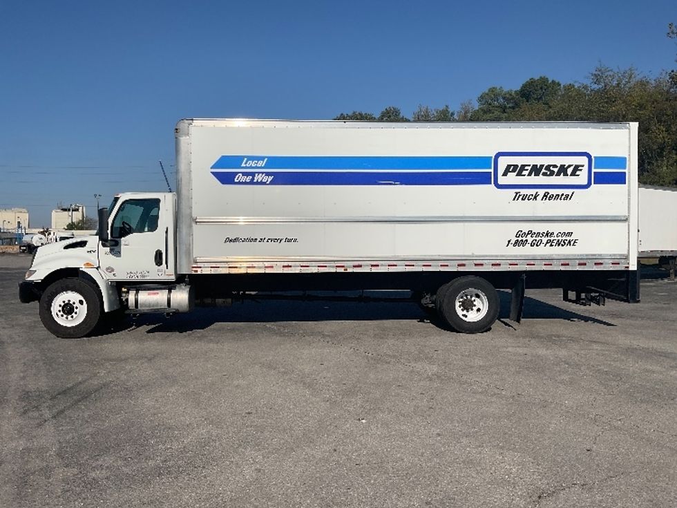 Medium Duty Box Truck-Light and Medium Duty Trucks-International-2022-MV607-Nashville (Mount Juliet)-TN-215,417\n\t\tmiles-$ 47,250 - Image 4