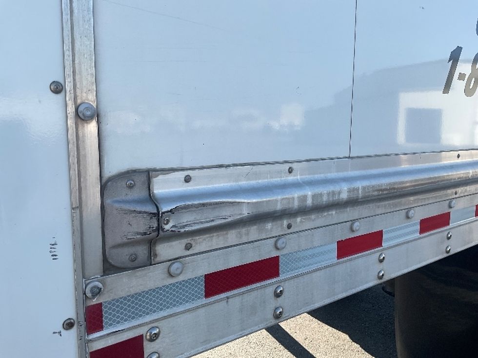 Medium Duty Box Truck-Light and Medium Duty Trucks-International-2022-MV607-Nashville (Mount Juliet)-TN-215,417\n\t\tmiles-$ 47,250 - Image 27