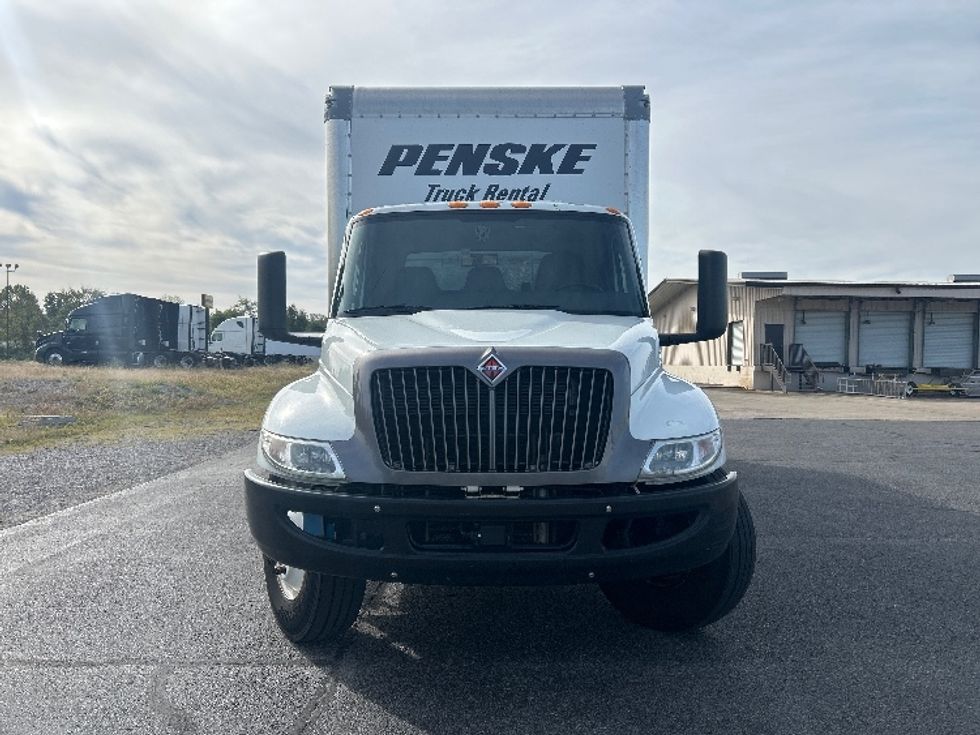Medium Duty Box Truck-Light and Medium Duty Trucks-International-2022-MV607-Nashville (Mount Juliet)-TN-233,399\n\t\tmiles-$ 44,250 - Image 2