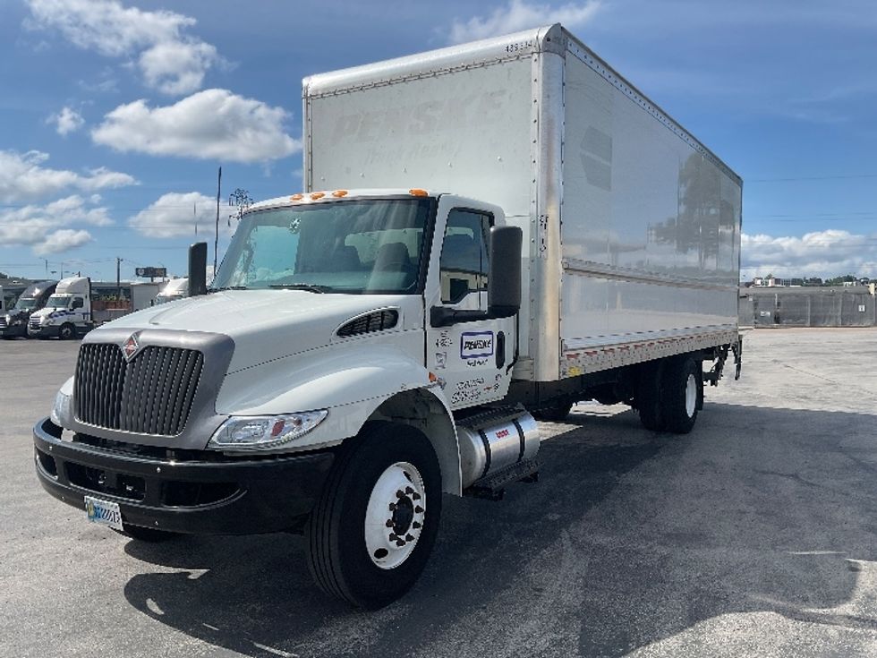 Medium Duty Box Truck-Light and Medium Duty Trucks-International-2022-MV607-Nashville (Mount Juliet)-TN-83,499\n\t\tmiles-$ 78,750 - Image 3