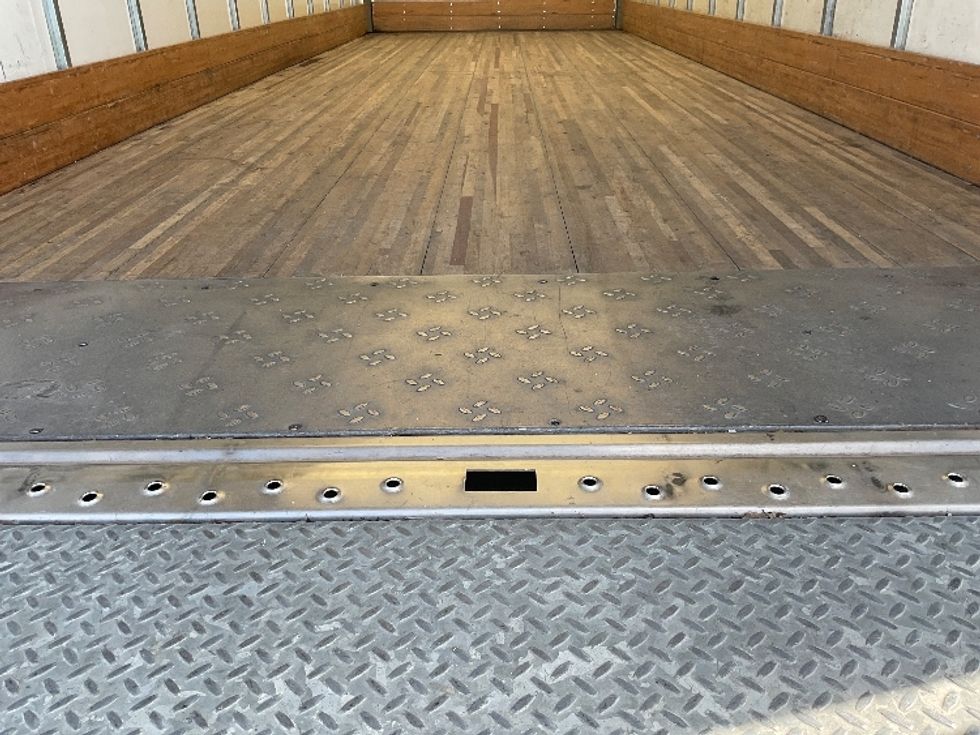 Medium Duty Box Truck-Light and Medium Duty Trucks-International-2022-MV607-Nashville (Mount Juliet)-TN-83,499\n\t\tmiles-$ 78,750 - Image 10