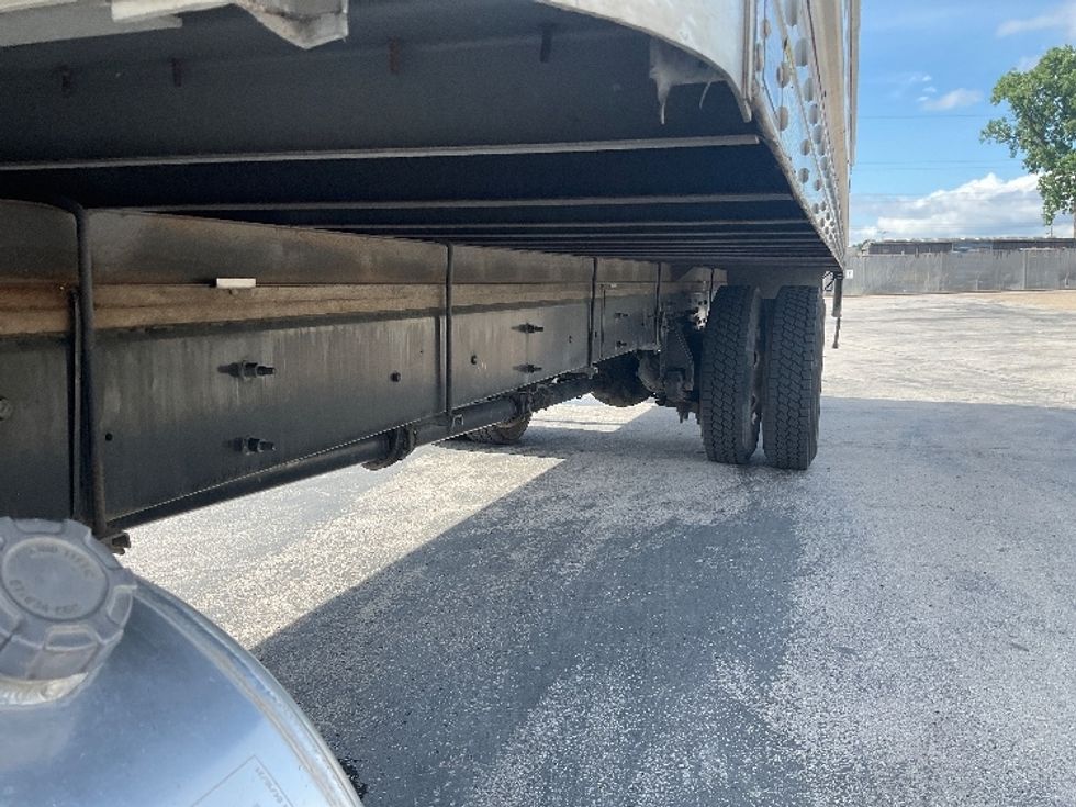 Medium Duty Box Truck-Light and Medium Duty Trucks-International-2022-MV607-Nashville (Mount Juliet)-TN-83,499\n\t\tmiles-$ 78,750 - Image 5