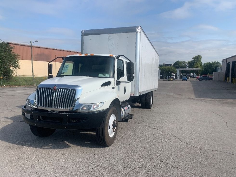 Medium Duty Box Truck-Light and Medium Duty Trucks-International-2022-MV607-Nashville (Mount Juliet)-TN-98,682\n\t\tmiles-$ 71,250 - Image 3