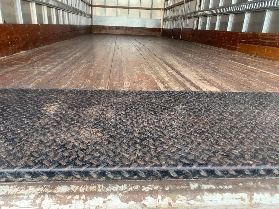 Medium Duty Box Truck-Light and Medium Duty Trucks-International-2022-MV607-Nashville (Mount Juliet)-TN-98,682\n\t\tmiles-$ 71,250 - Image 10