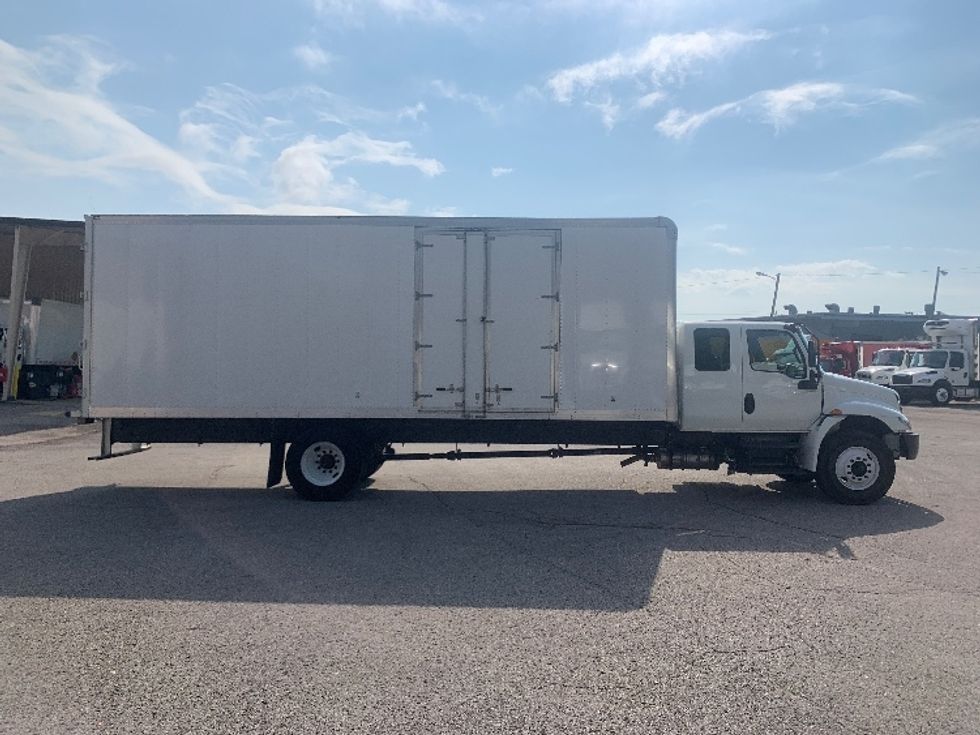 Medium Duty Box Truck-Light and Medium Duty Trucks-International-2022-MV607-Nashville (Mount Juliet)-TN-98,682\n\t\tmiles-$ 71,250 - Image 15