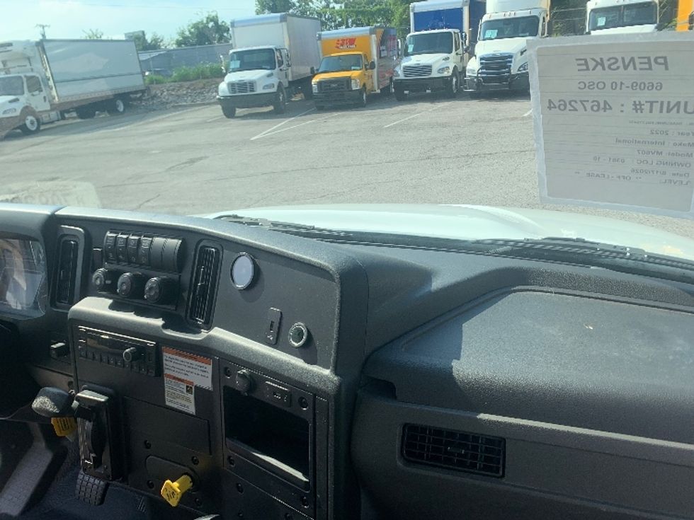 Medium Duty Box Truck-Light and Medium Duty Trucks-International-2022-MV607-Nashville (Mount Juliet)-TN-98,682\n\t\tmiles-$ 71,250 - Image 20