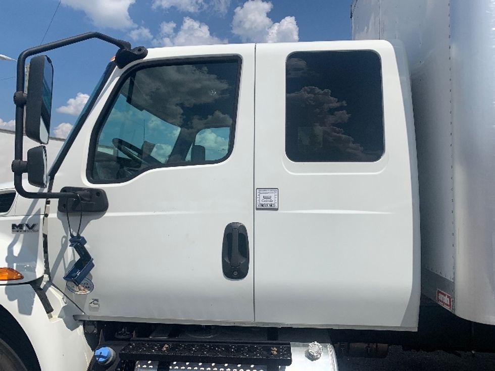 Medium Duty Box Truck-Light and Medium Duty Trucks-International-2022-MV607-Nashville (Mount Juliet)-TN-98,682\n\t\tmiles-$ 71,250 - Image 26