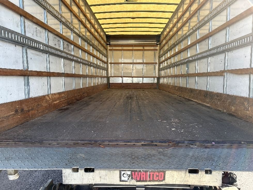 Medium Duty Box Truck-Light and Medium Duty Trucks-International-2022-MV607-Nashville-TN-250,780\n\t\tmiles-$ 47,250 - Image 10