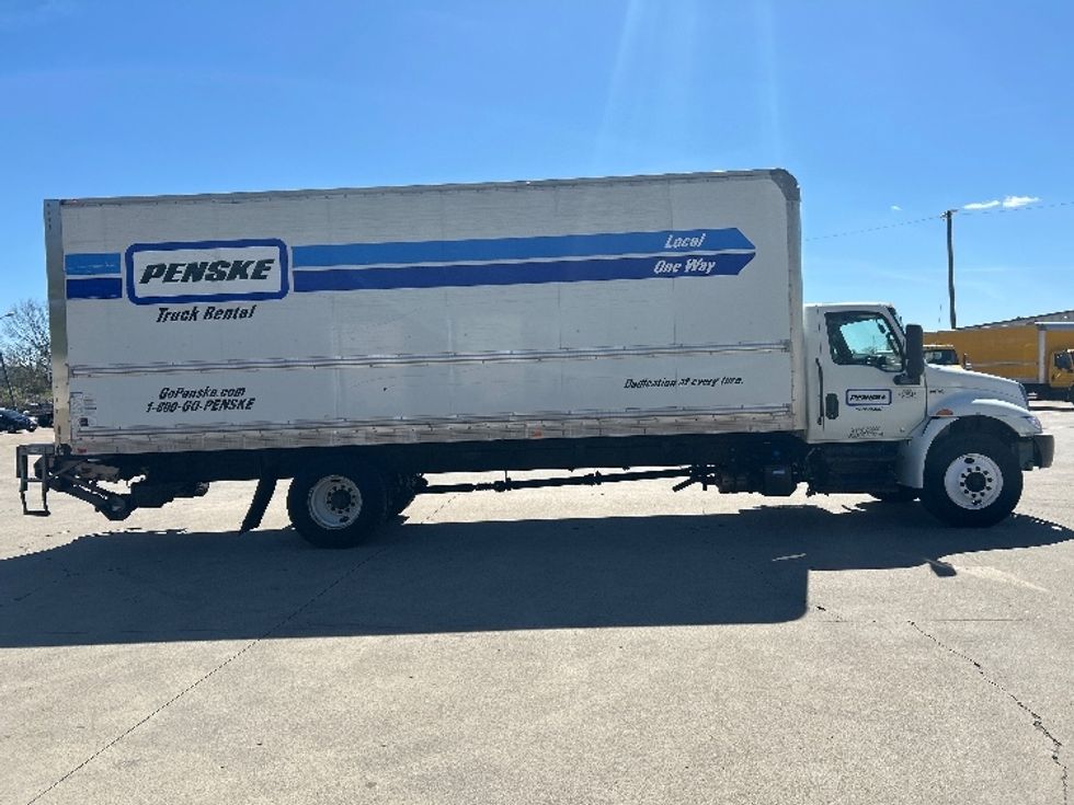 Medium Duty Box Truck-Light and Medium Duty Trucks-International-2022-MV607-Nashville-TN-256,465\n\t\tmiles-$ 45,000 - Image 15