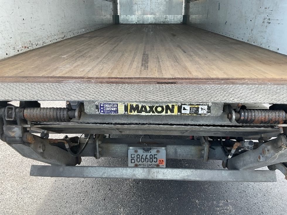 Medium Duty Box Truck-Light and Medium Duty Trucks-International-2022-MV607-Neenah-WI-227,833\n\t\tmiles-$ 46,750 - Image 10