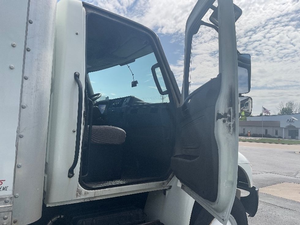 Medium Duty Box Truck-Light and Medium Duty Trucks-International-2022-MV607-Neenah-WI-227,833\n\t\tmiles-$ 46,750 - Image 20