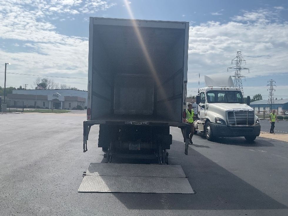 Medium Duty Box Truck-Light and Medium Duty Trucks-International-2022-MV607-Neenah-WI-227,833\n\t\tmiles-$ 46,750 - Image 9