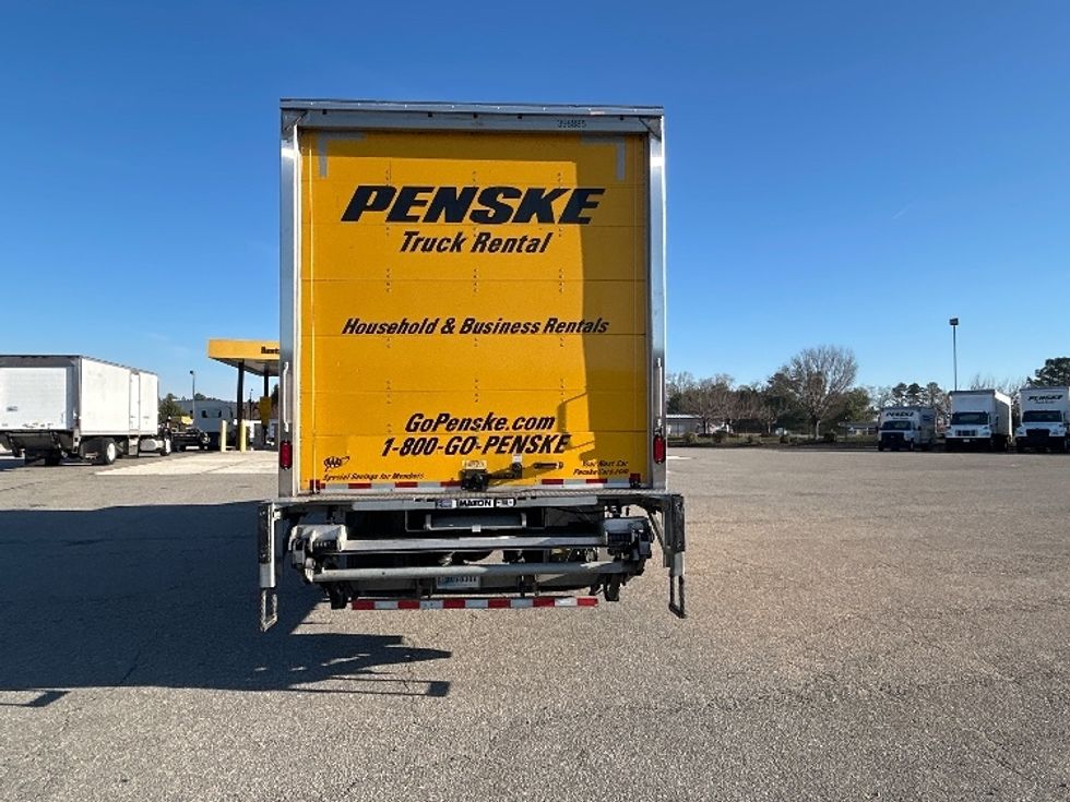 Medium Duty Box Truck-Light and Medium Duty Trucks-International-2022-MV607-New Castle-DE-199,630\n\t\tmiles-$ 57,000 - Image 7