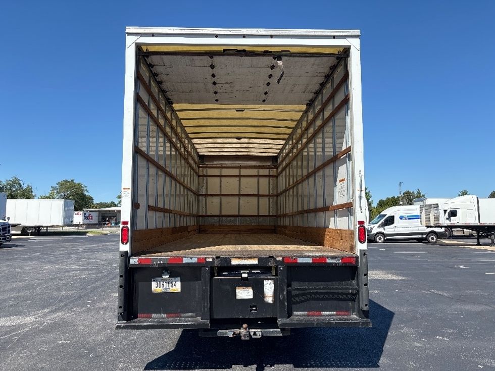 Medium Duty Box Truck-Light and Medium Duty Trucks-International-2022-MV607-New Castle-DE-233,607\n\t\tmiles-$ 44,000 - Image 8