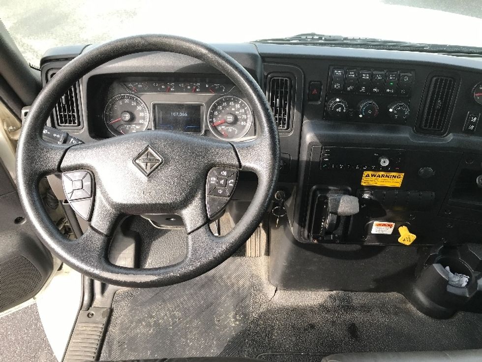 Medium Duty Box Truck-Light and Medium Duty Trucks-International-2022-MV607-Norcross-GA-107,066\n\t\tmiles-$ 79,500 - Image 18