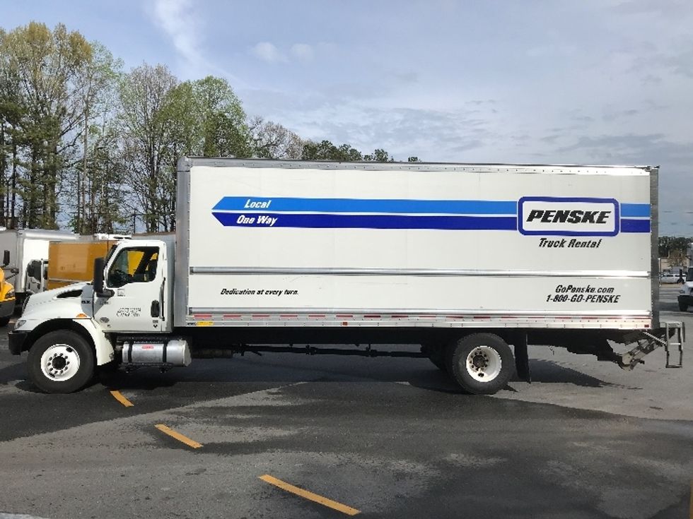 Medium Duty Box Truck-Light and Medium Duty Trucks-International-2022-MV607-Norcross-GA-107,066\n\t\tmiles-$ 79,500 - Image 4