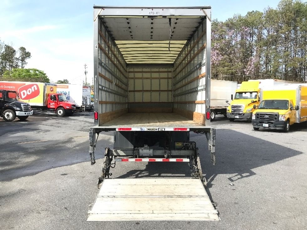 Medium Duty Box Truck-Light and Medium Duty Trucks-International-2022-MV607-Norcross-GA-107,066\n\t\tmiles-$ 79,500 - Image 9